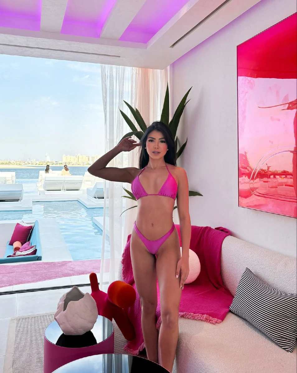 Amalia escort in Munich
