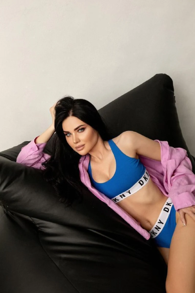 Anabelle escort in Munich
