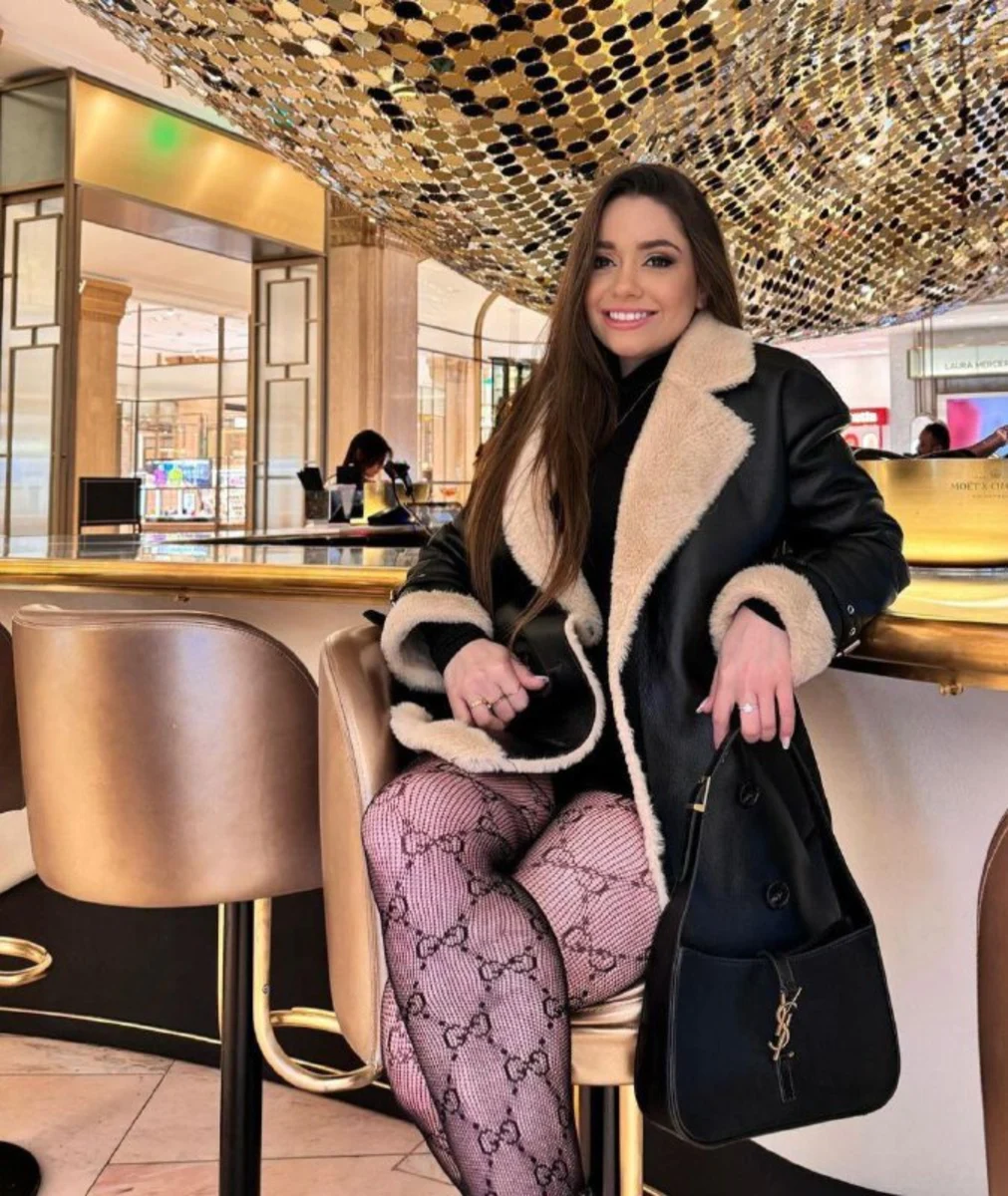 Antonia escort in Munich