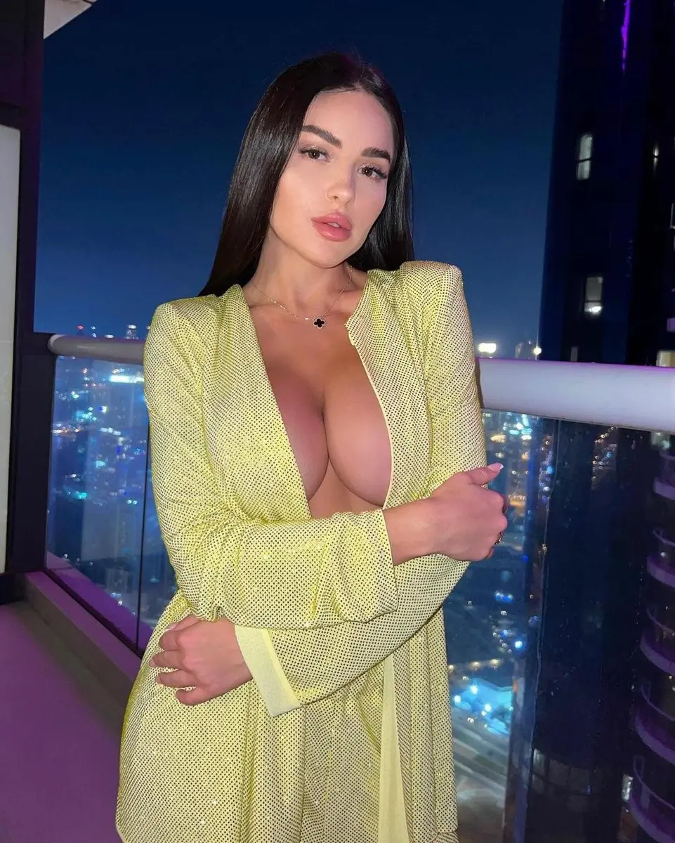 Ellie escort in Munich
