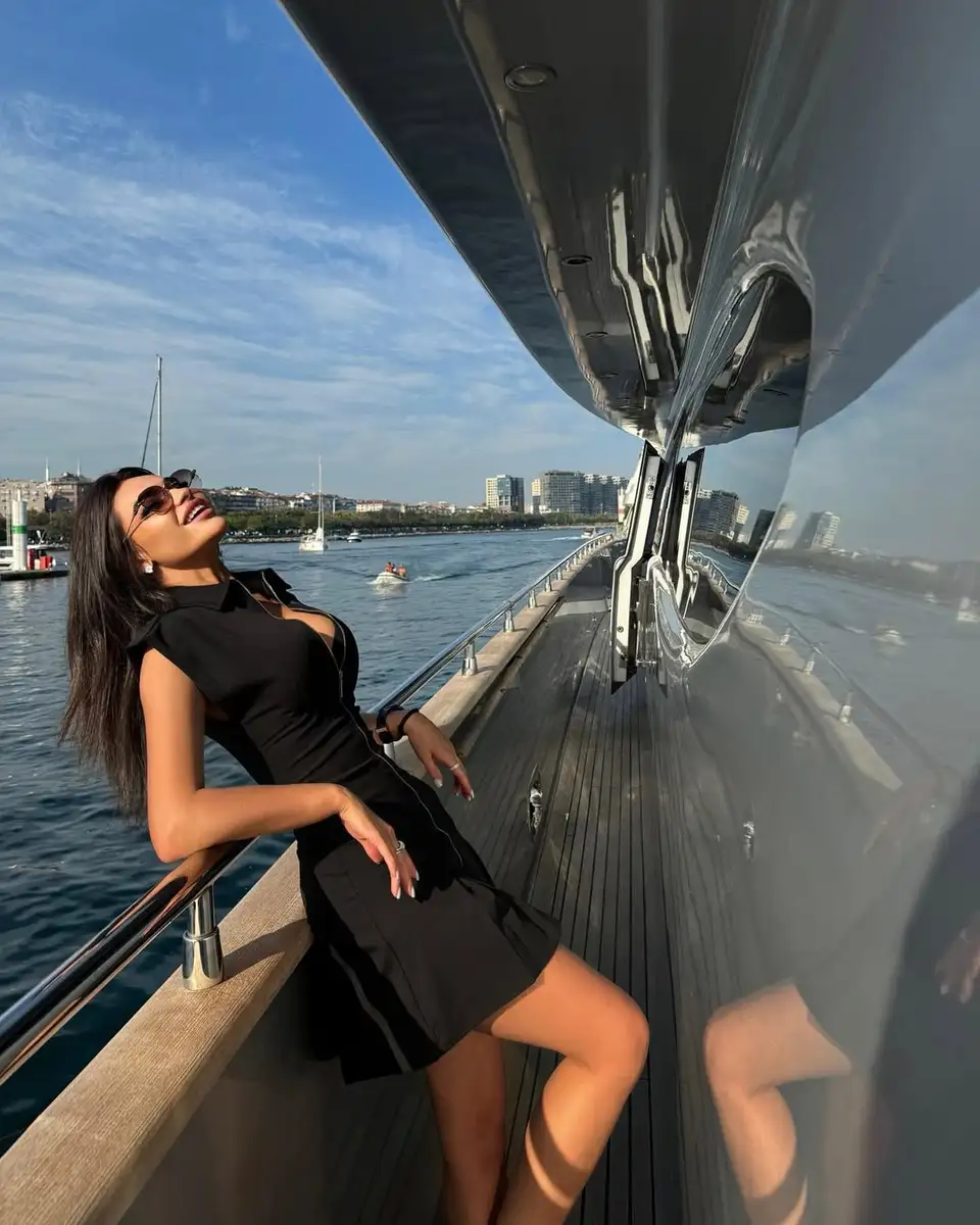 Helena escort in Munich