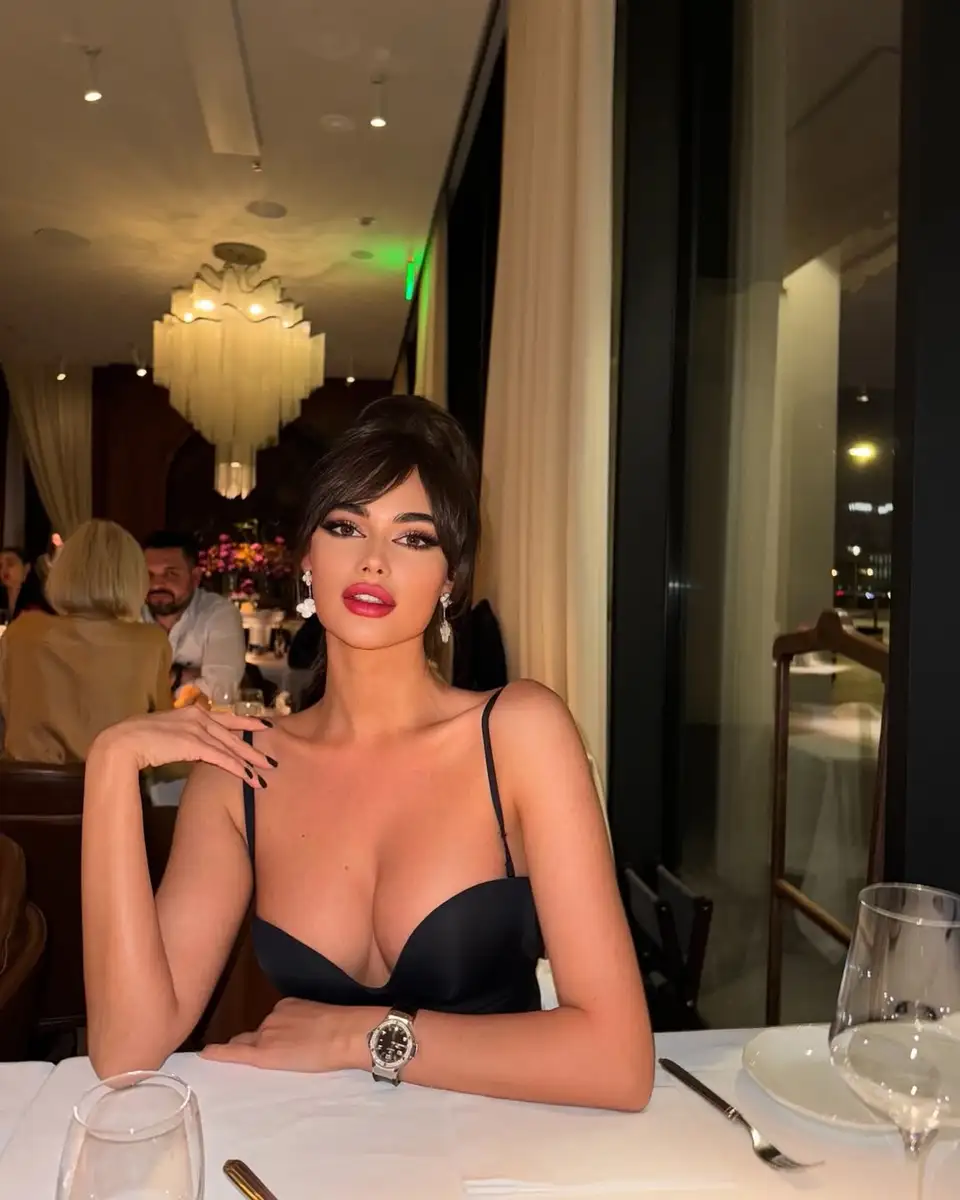 Helena escort in Munich