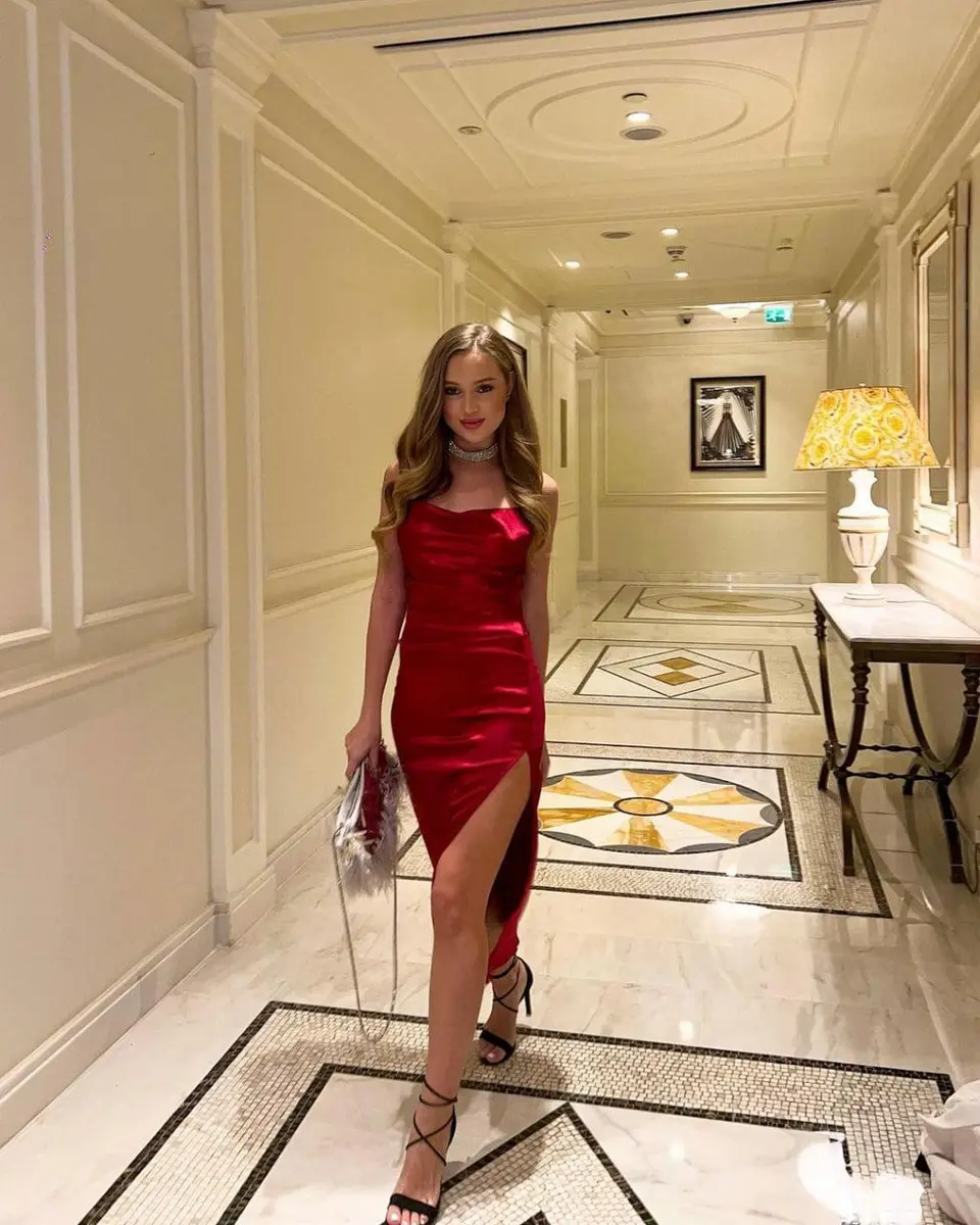 Iris escort in Munich