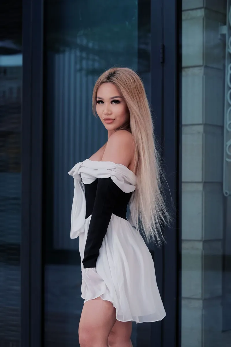Lalisa escort in Munich