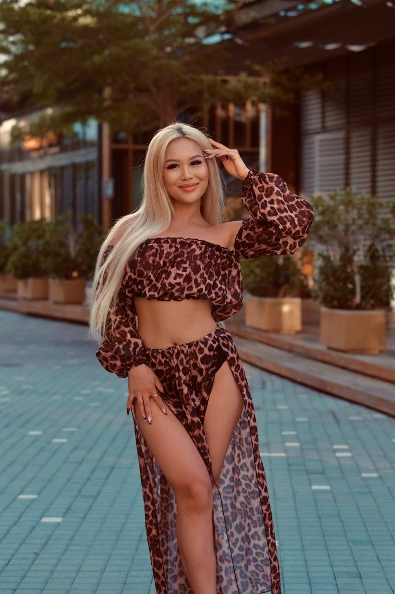 Lalisa escort in Munich