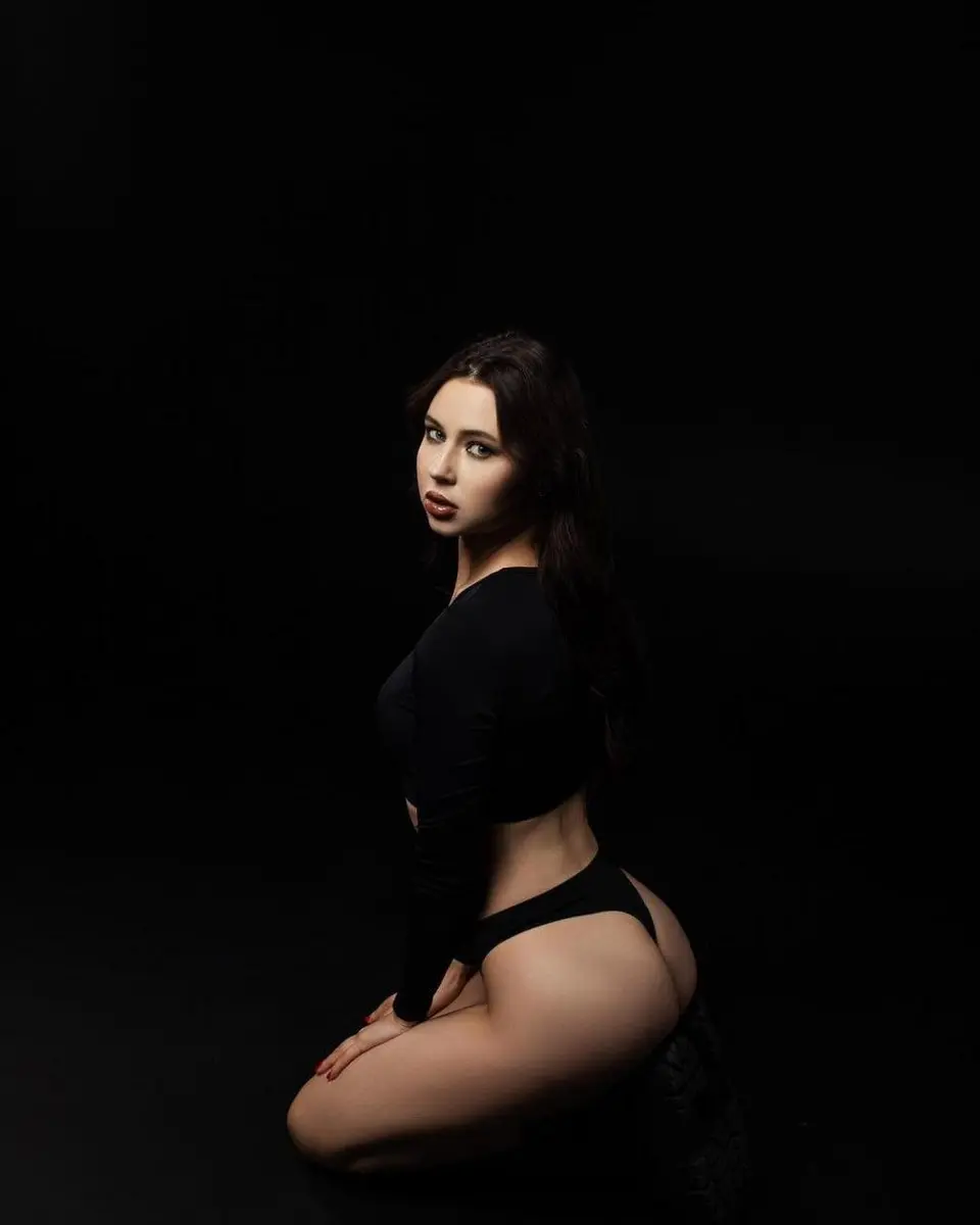 Nadia escort in Munich