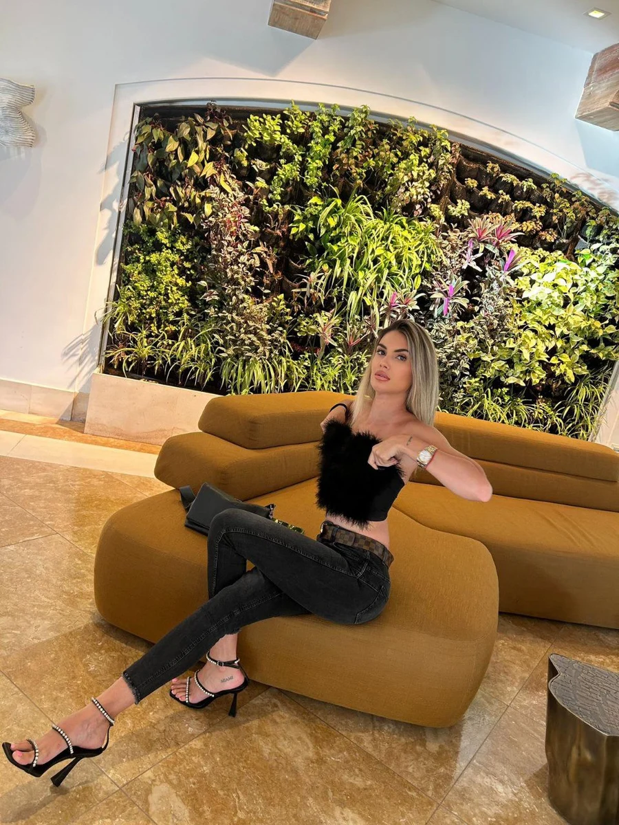 Olivia escort in Munich