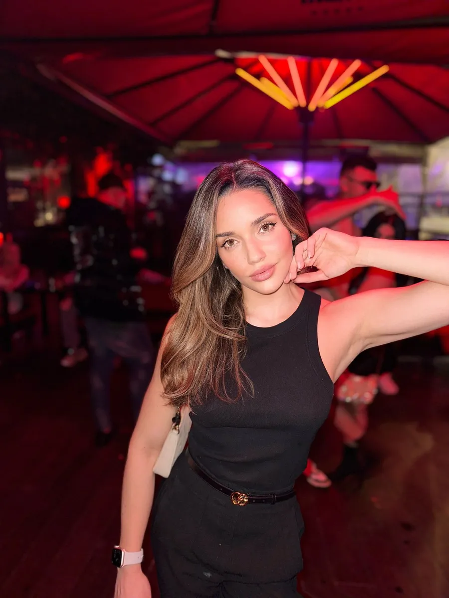 Penelope escort in Munich