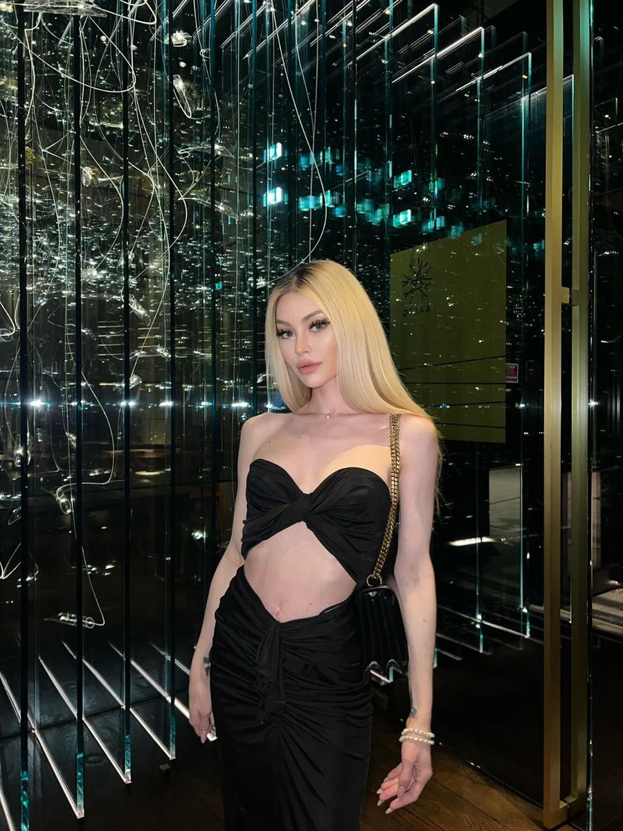 Regina escort in Munich