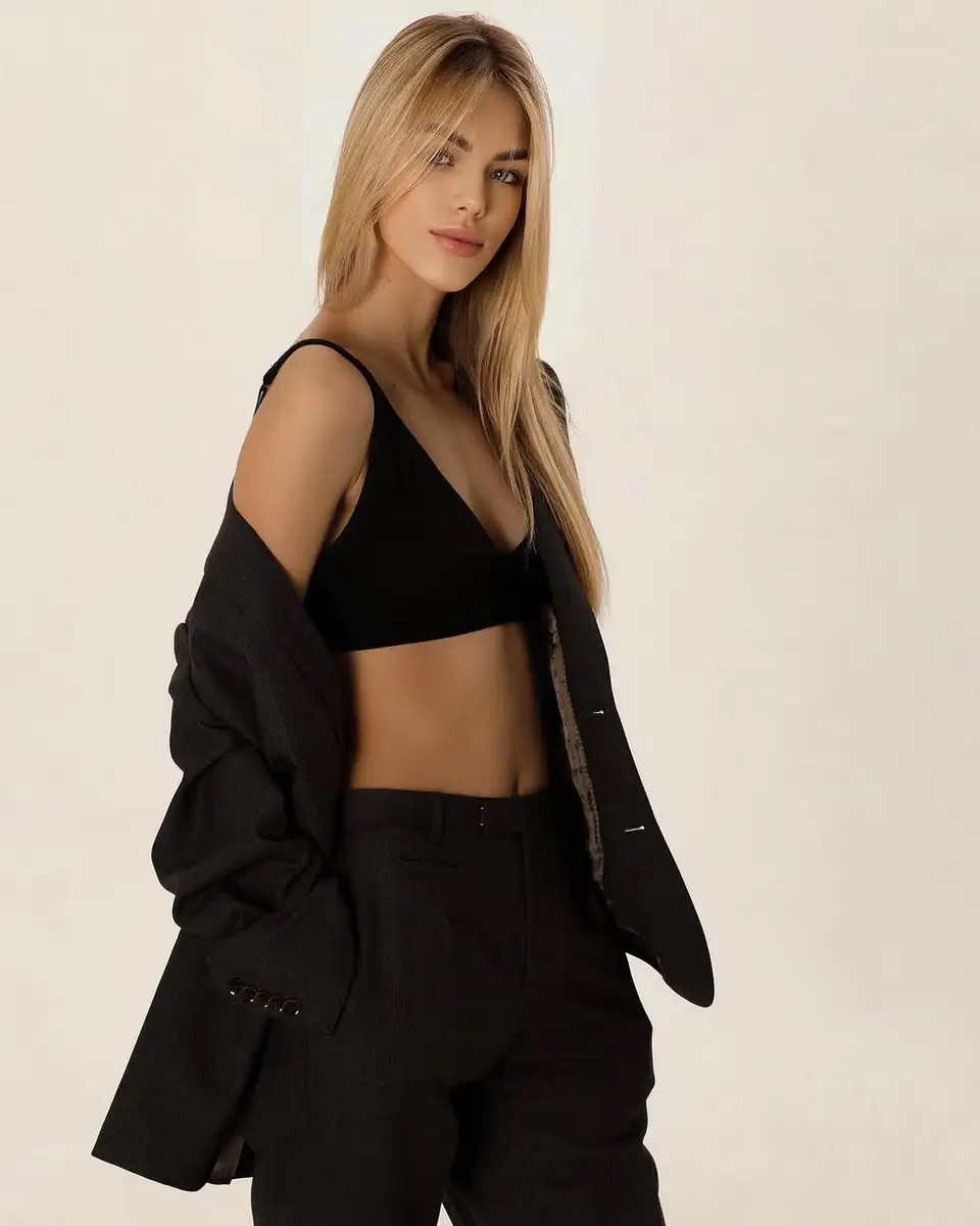 Sophia escort in Munich