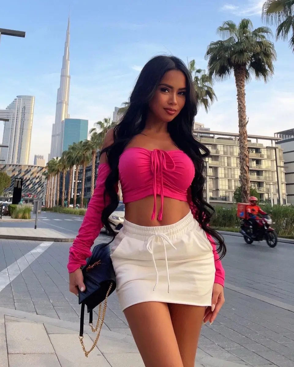 Tahlia escort in Munich