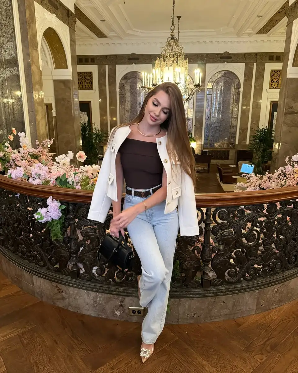 Victoria escort in Munich