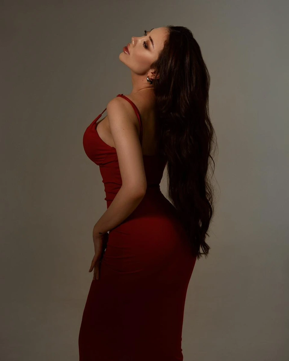 Violetta escort in Munich